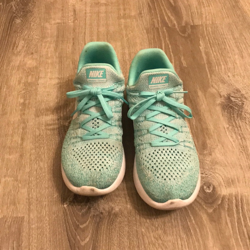 Nike Lunar Epic Flyknit 2 Women’s Running Shoe 8
